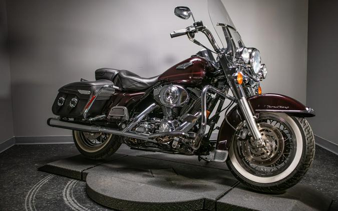 2005 Road King® Classic (FLHRCI)