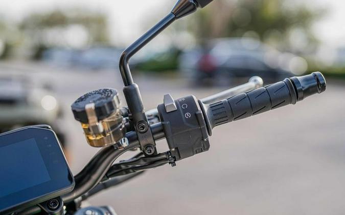 2025 Kawasaki Z900 SE ABS