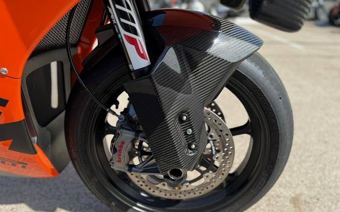 2022 KTM RC 8C