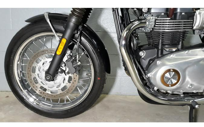 2018 Bonneville T100 Black - Triumph