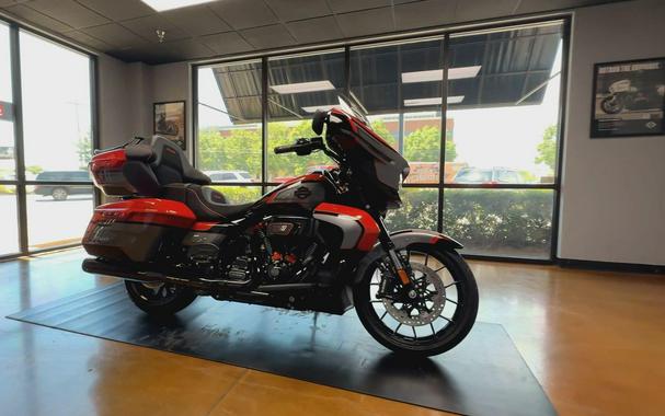 2026 Harley-Davidson® CVO Street Glide Limited Citrus Heat CVO Tri-Tone