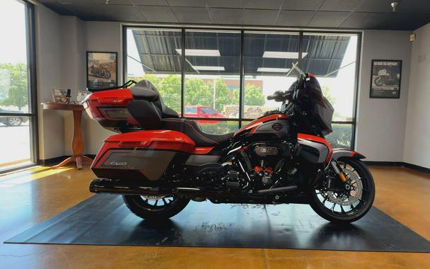 2026 Harley-Davidson® CVO Street Glide Limited Citrus Heat CVO Tri-Tone