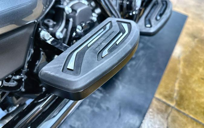 2026 Harley-Davidson® CVO Street Glide Limited Citrus Heat CVO Tri-Tone