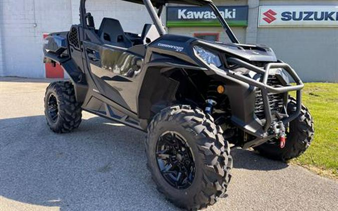 2023 Can-Am Commander XT 700