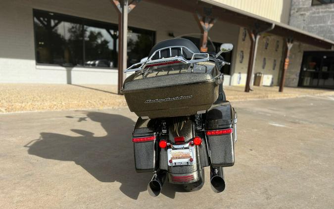 2016 Harley-Davidson® Road Glide® Special Hard Candy Gold Flake