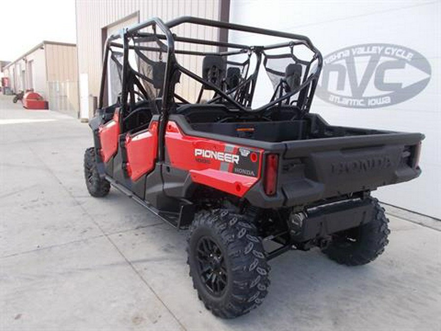 2023 Honda Pioneer 1000-6 Deluxe Crew