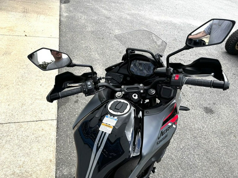 2024 Kawasaki Versys 650 LT ABS