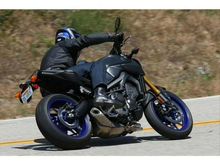 2014 Yamaha FZ-09