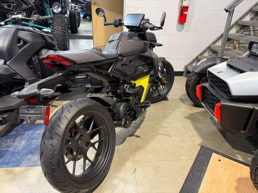 2025 Can-Am Pulse® Base