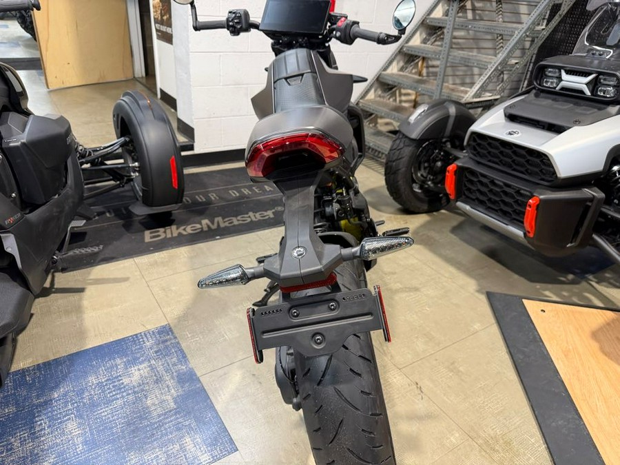 2025 Can-Am Pulse® Base