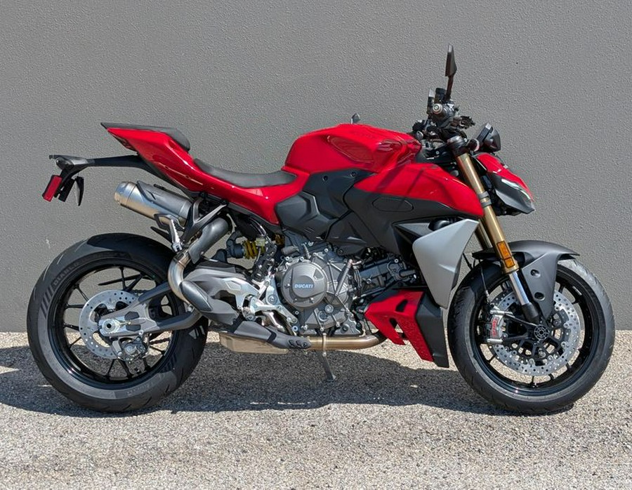 New 2026 Ducati Streetfighter V2