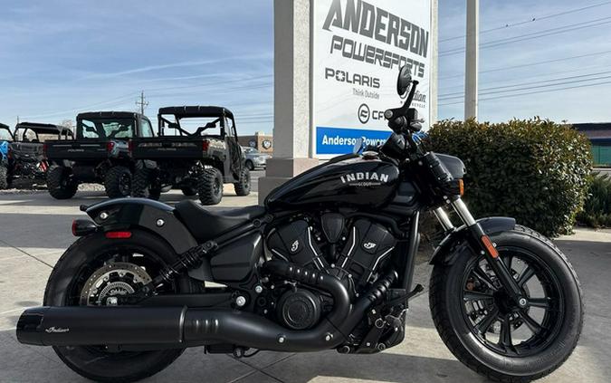 2025 Indian Scout Bobber Black Metallic