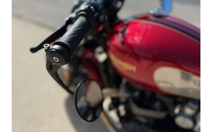 2022 Triumph BONNEVILLE BOBBER