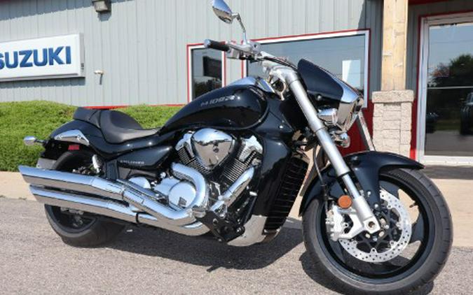 2025 Suzuki Boulevard M109R