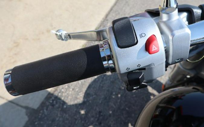 2025 Suzuki Boulevard M109R