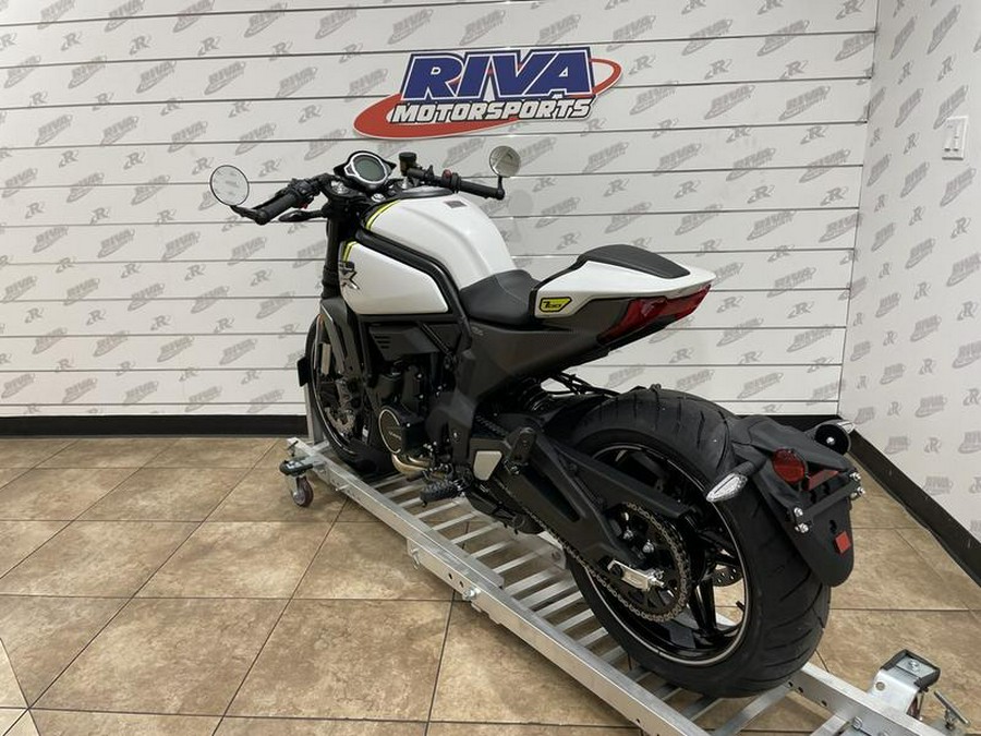 2023 CFMoto 700CL-X Sport