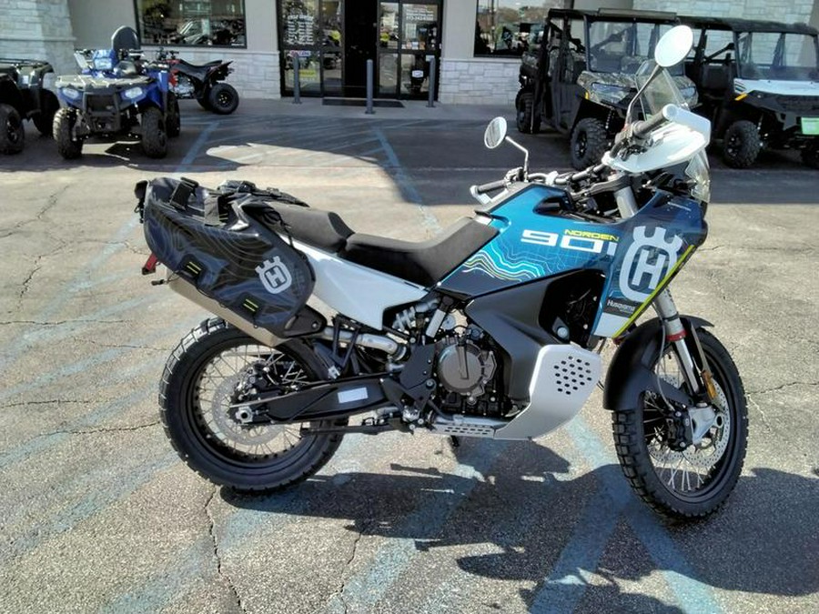 2024 Husqvarna® Norden 901 Expedition