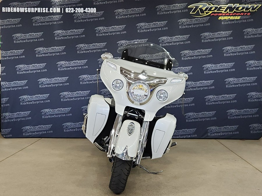 2019 Indian Motorcycle® Roadmaster® Pearl White / Star Silver