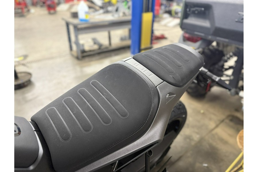 2025 Husqvarna Vitpilen 801