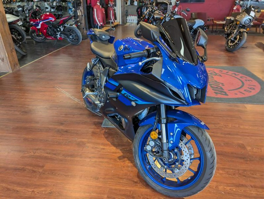 2024 Yamaha YZF-R7