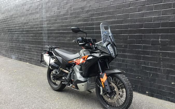 2024 KTM 790 Adventure