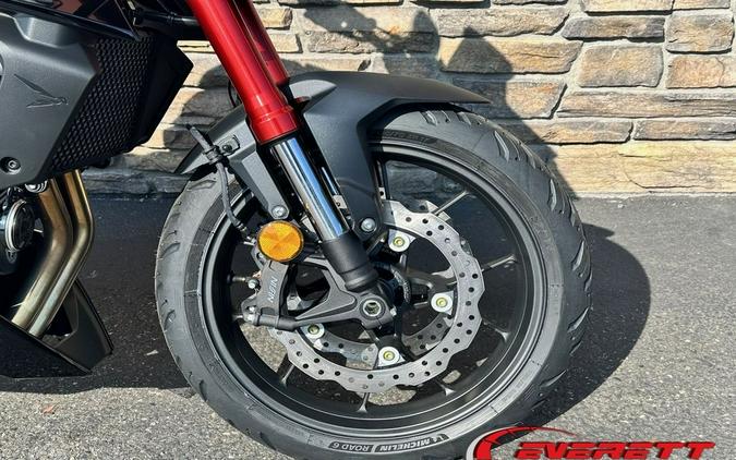 2026 Honda® CB750 Hornet E-Clutch