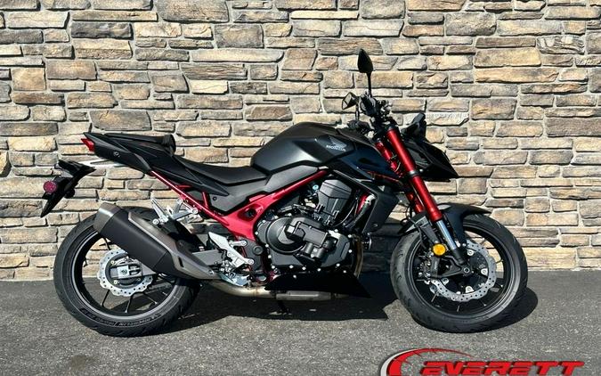 2026 Honda® CB750 Hornet E-Clutch