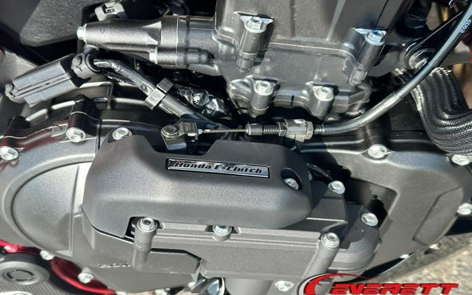 2026 Honda® CB750 Hornet E-Clutch