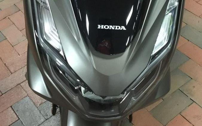 2024 Honda® PCX