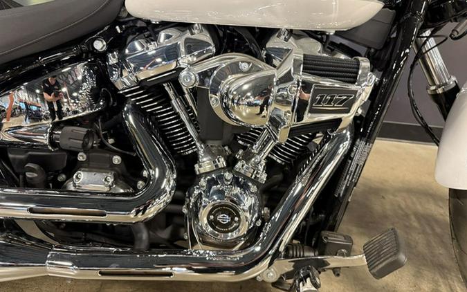 2024 Harley-Davidson Softail FXBR - Breakout