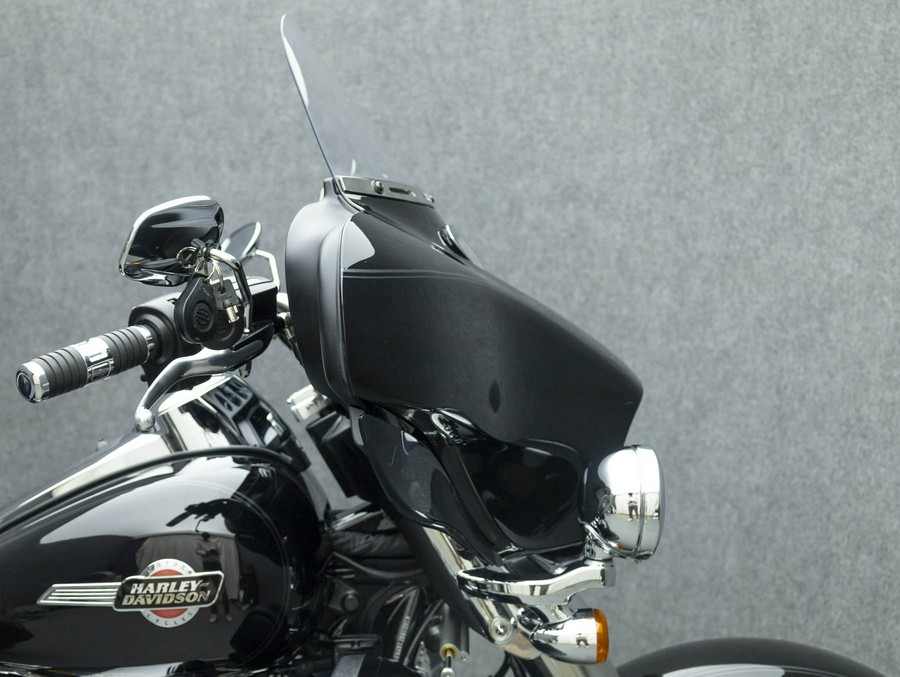 2023 HARLEY DAVIDSON FLHTCUTG TRI GLIDE ULTRA CLASSIC TRIKE W/ABS