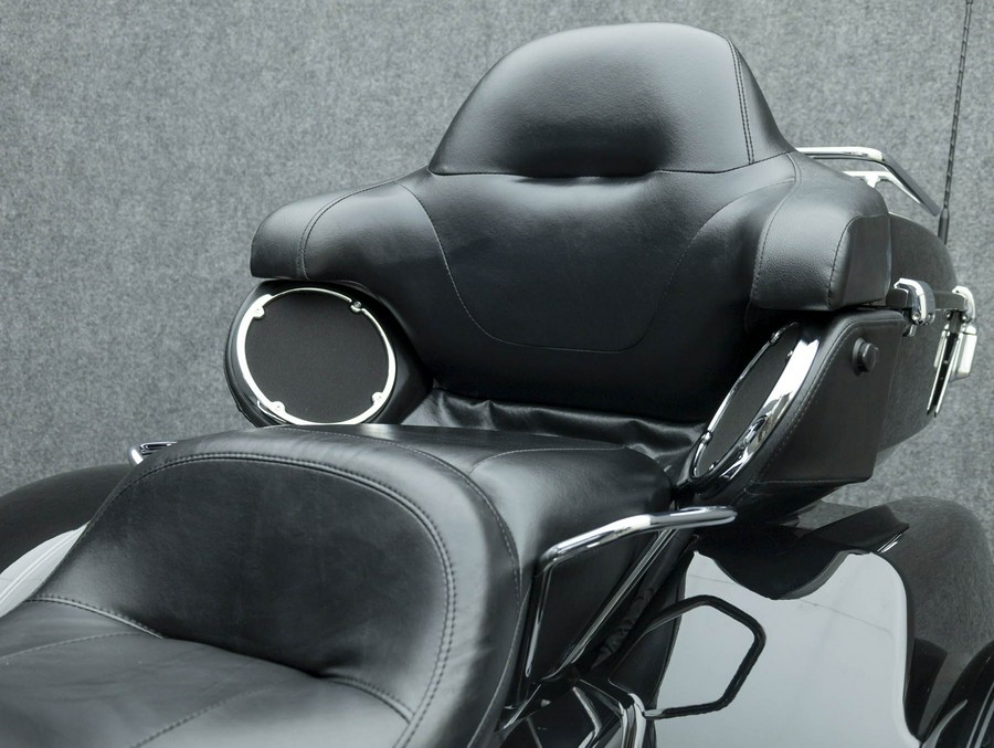 2023 HARLEY DAVIDSON FLHTCUTG TRI GLIDE ULTRA CLASSIC TRIKE W/ABS