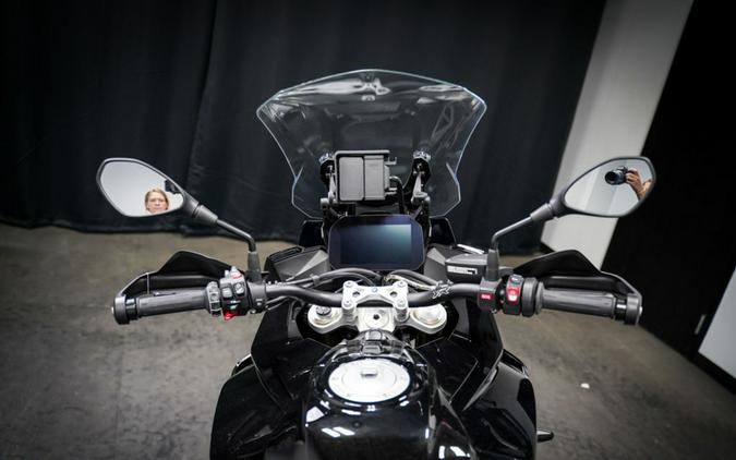 2025 BMW S 1000 XR Black Storm Metallic 2