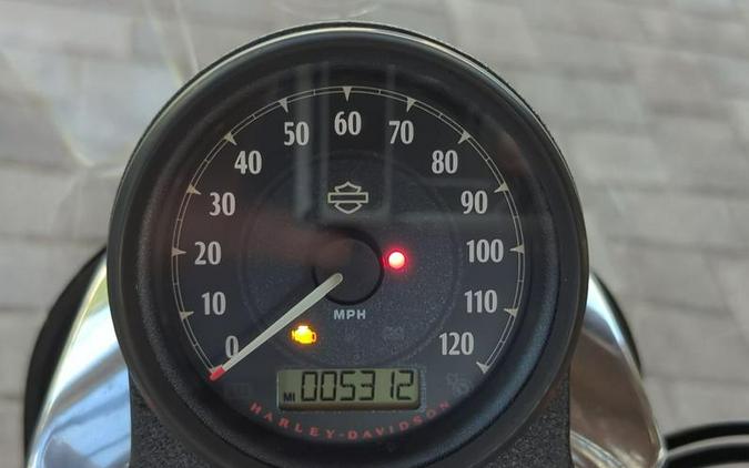 2016 Harley-Davidson® XL883L - Sportster® SuperLow®