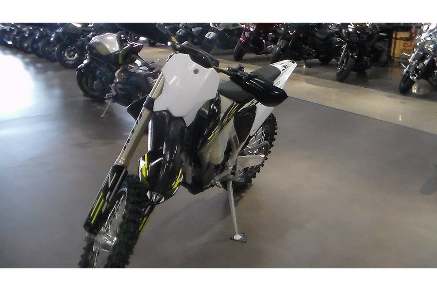 2026 Triumph TF450-C