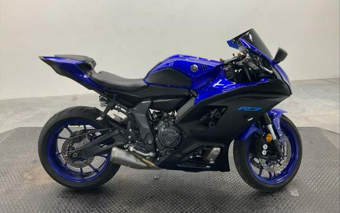 2024 Yamaha YZF R7