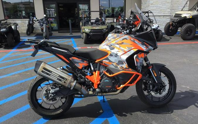 2022 KTM 1290 Super Adventure S