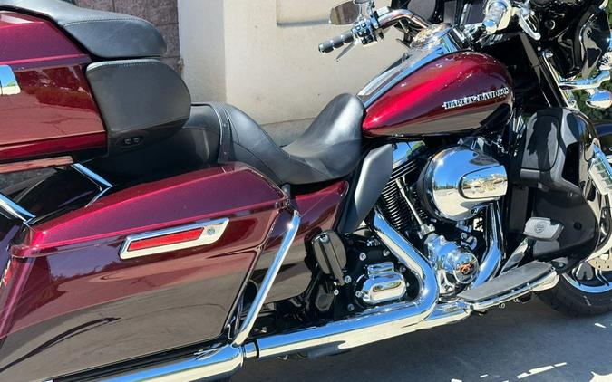 2015 Harley-Davidson® FLHTKL - Ultra Limited Low