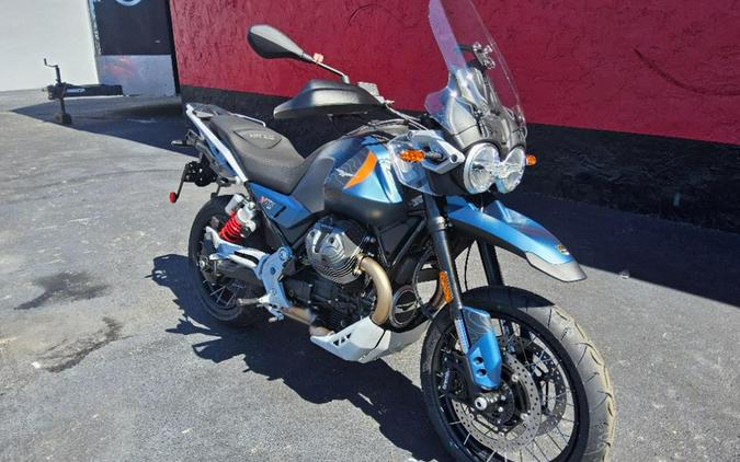 2027 Moto Guzzi V85 TT Travel