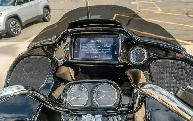 2023 Harley-Davidson® FLTRT - Road Glide® 3