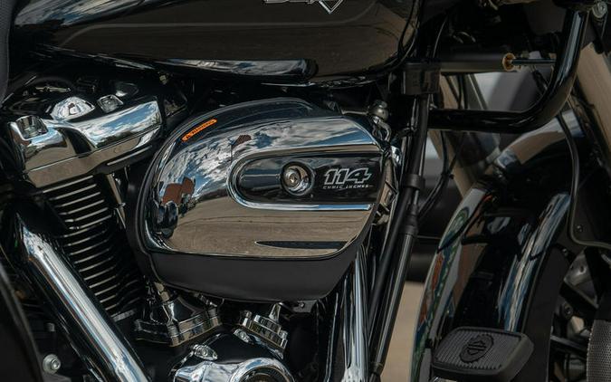 2023 Harley-Davidson® FLTRT - Road Glide® 3