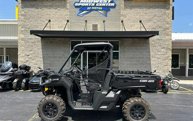 2024 Can-Am Defender XT HD10