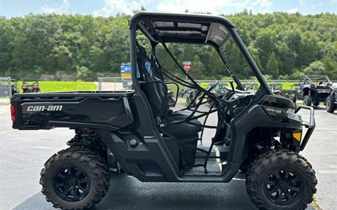 2024 Can-Am Defender XT HD10