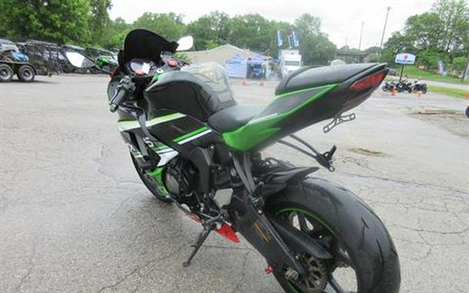 2016 Kawasaki Ninja ZX-6R ABS KRT Edition