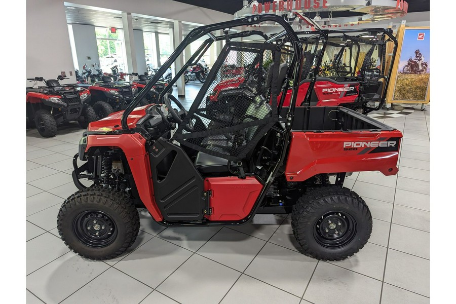 2025 Honda Pioneer 520