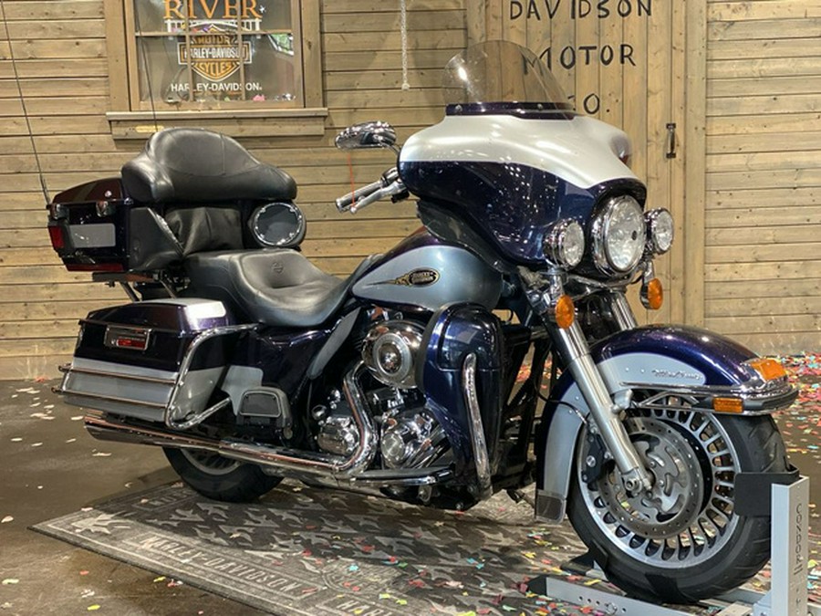 2009 Harley-Davidson FLHTCU - Ultra Classic Electra Glide