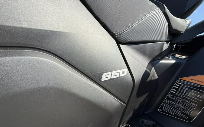 2026 Can-Am Outlander MAX XT 850 Dark Wildland Camo