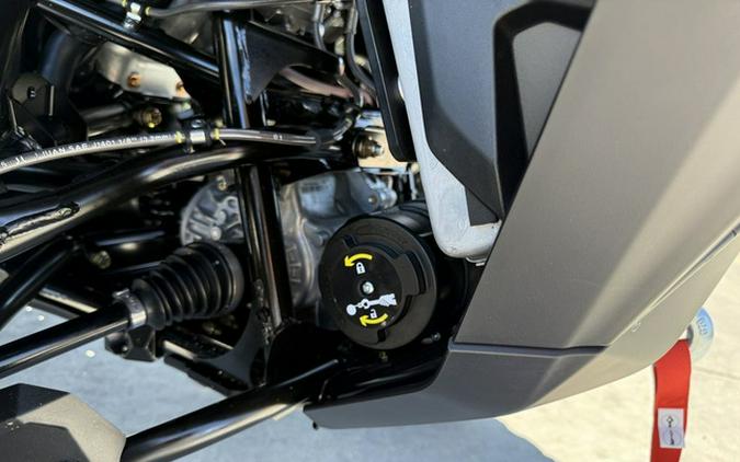 2026 Can-Am Outlander MAX XT 850 Dark Wildland Camo