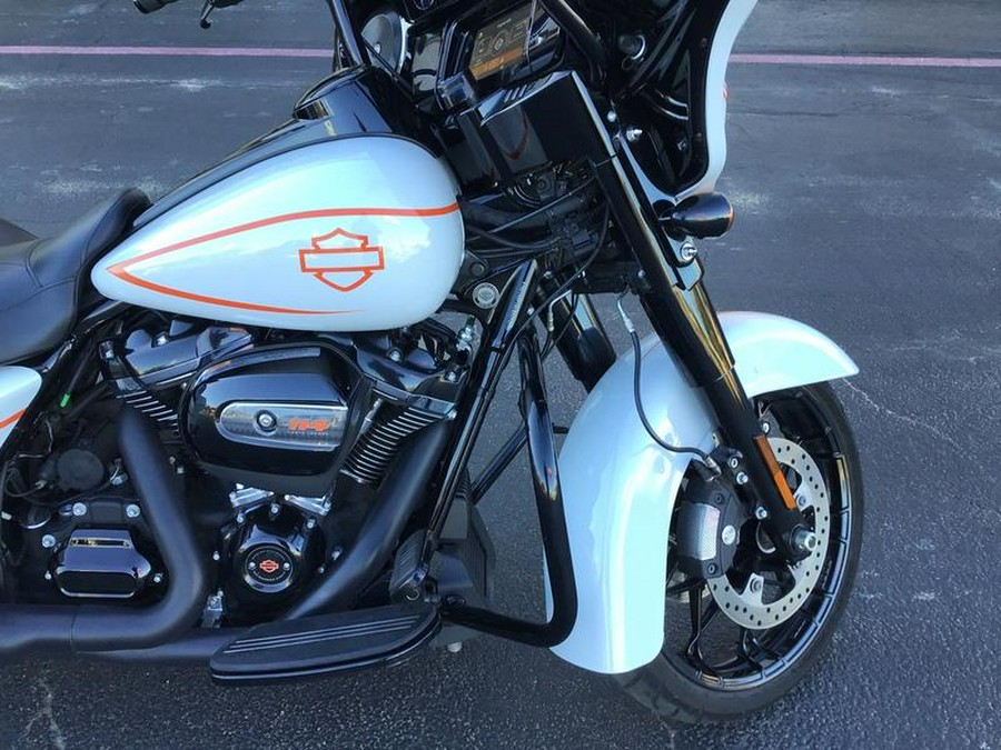 2020 Harley-Davidson® FLHXS - Street Glide® Special