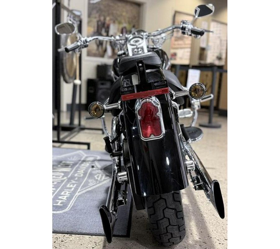 2005 Harley-Davidson® FLSTSC - Softail Springer Classic